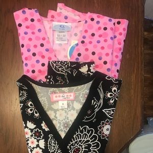 Women’s scrubs lot. 2 shirts, 4 bottoms!